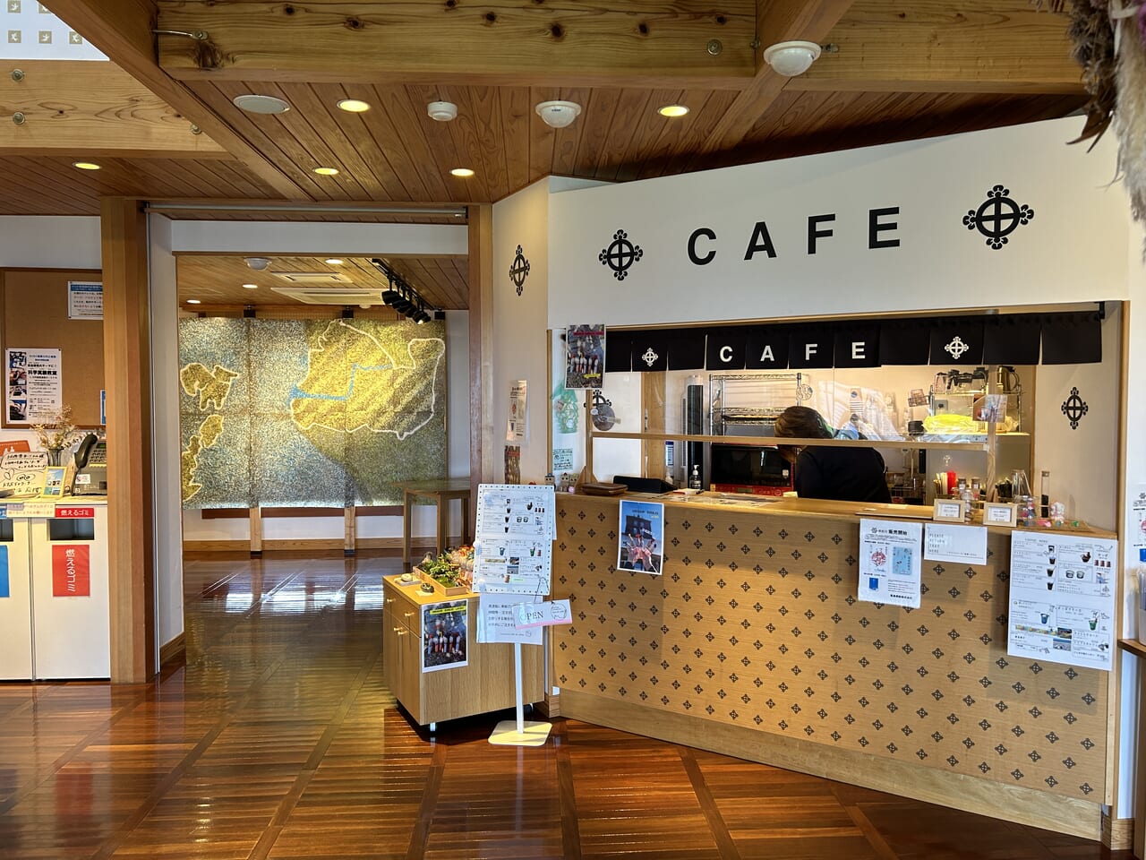 薩摩川内市port de coffeeカウンター