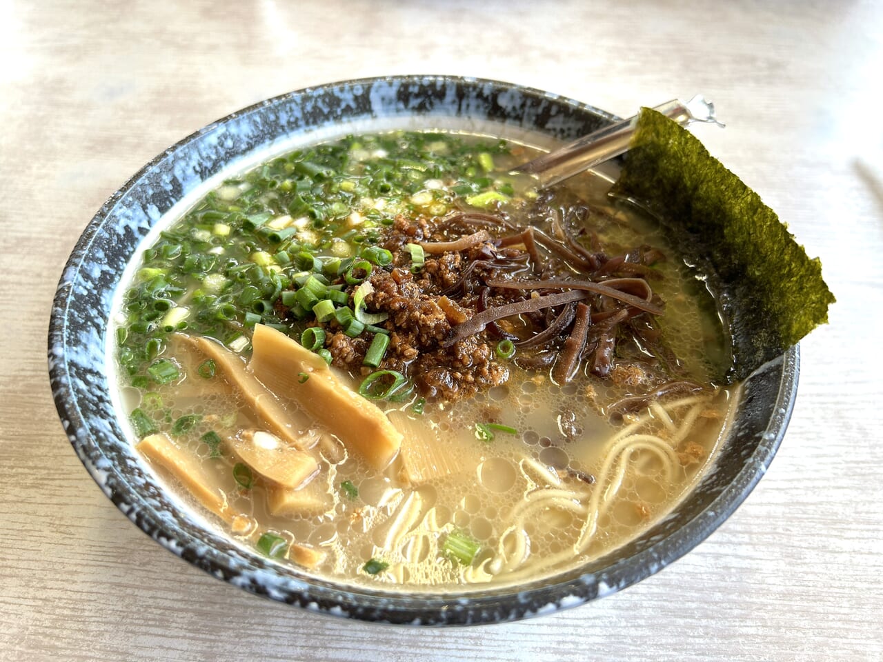 出水市飛鳥ラーメンの肉味噌ラーメン