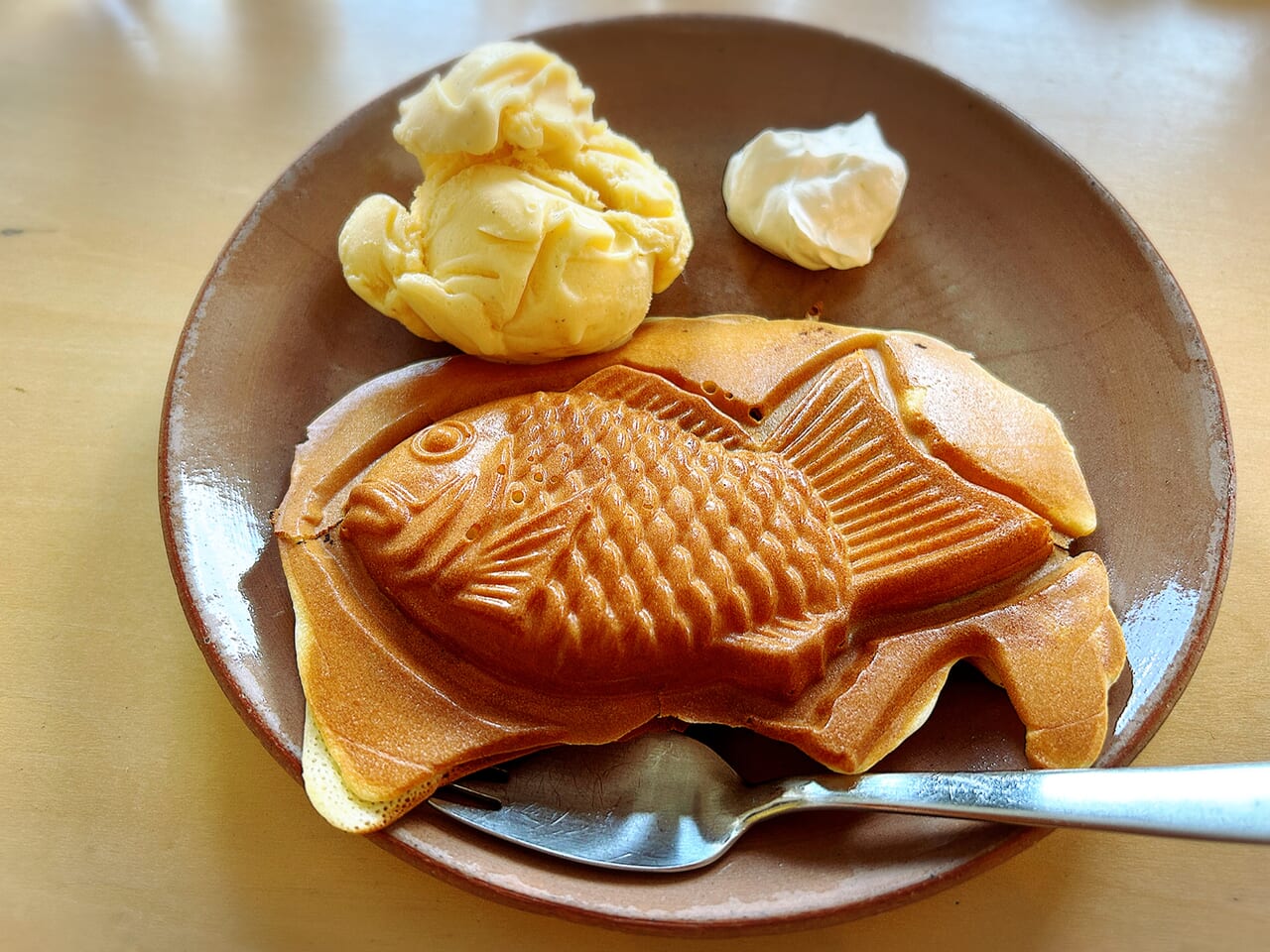 阿久根市イワシビルの鯛焼き