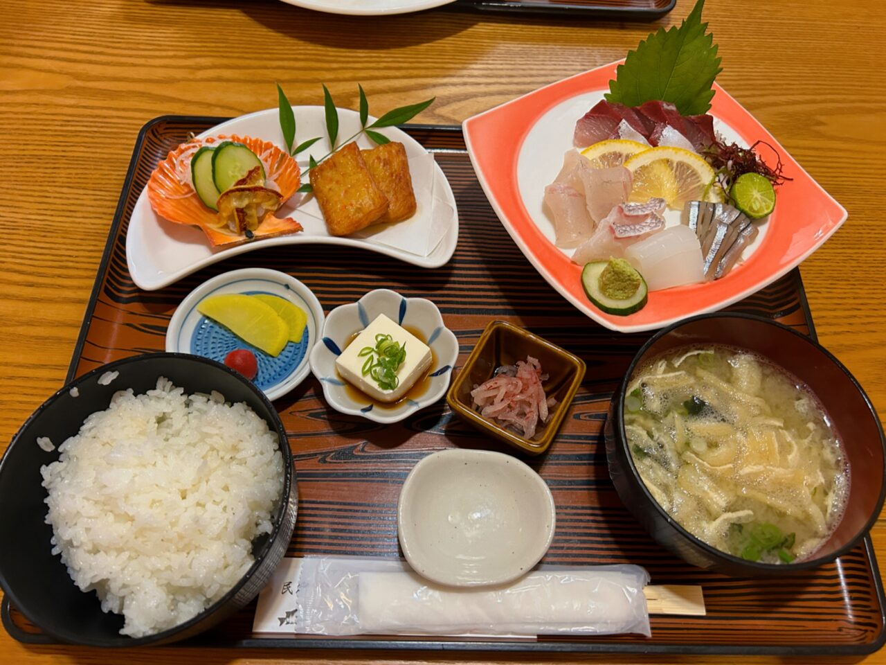 長島町いけすの山和の刺身定食