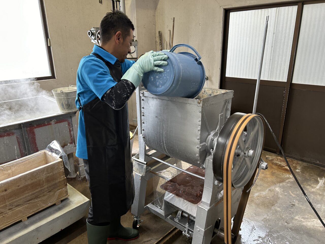 薩摩川内市元気サロンひとみのこんにゃく機械