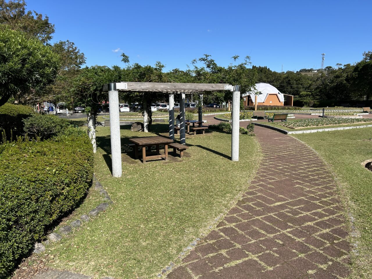 薩摩川内市寺山運動公園のベンチ