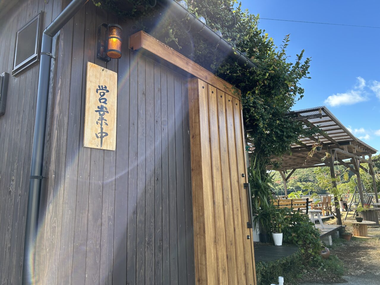 阿久根市ともまち珈琲の外観