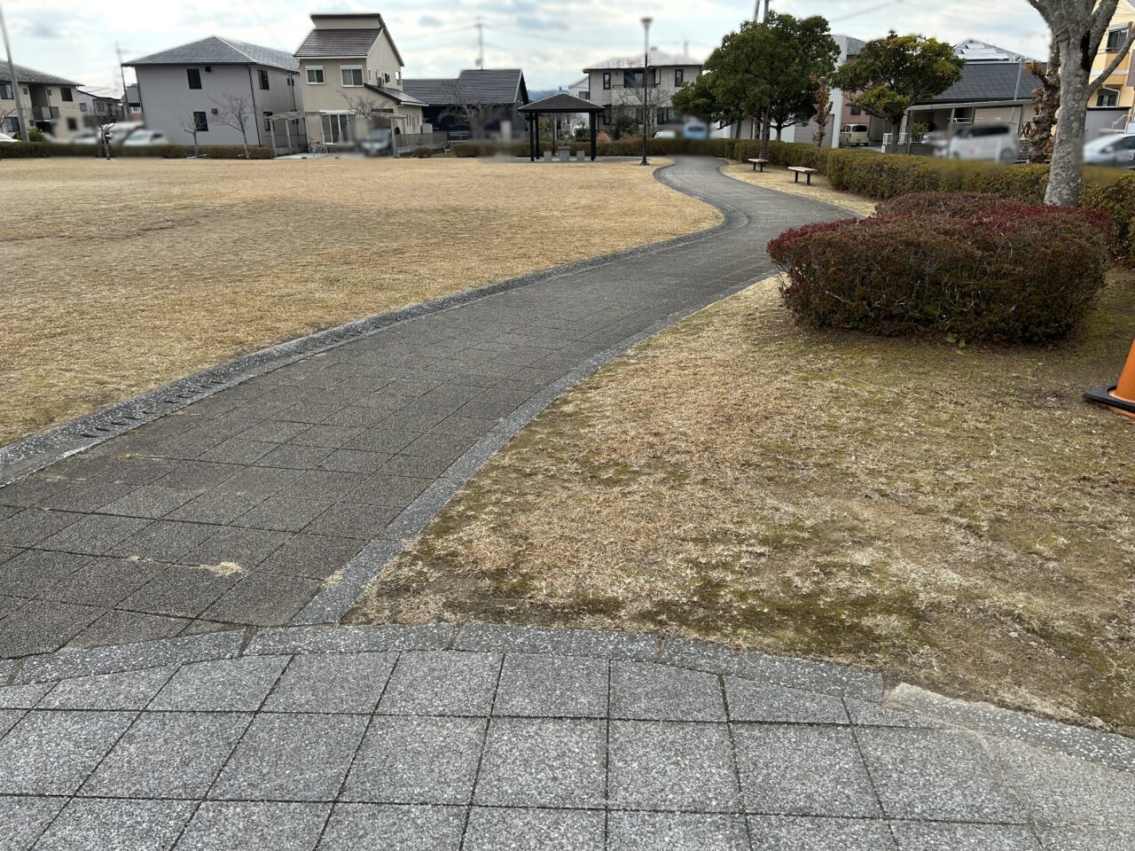 薩摩川内市前田公園の通路