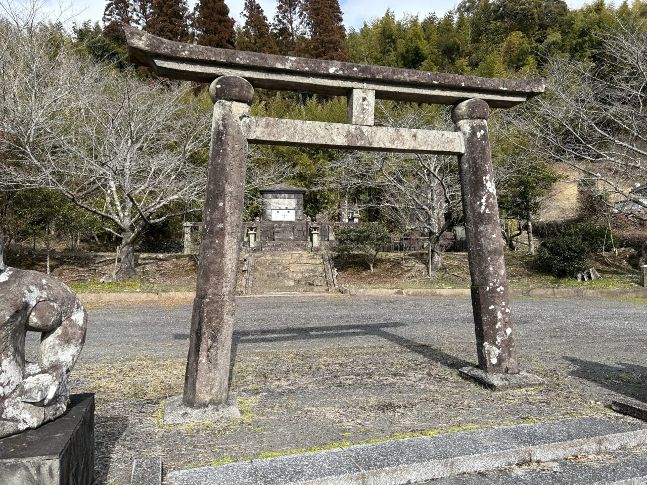 薩摩川内市寿昌寺跡の鳥居