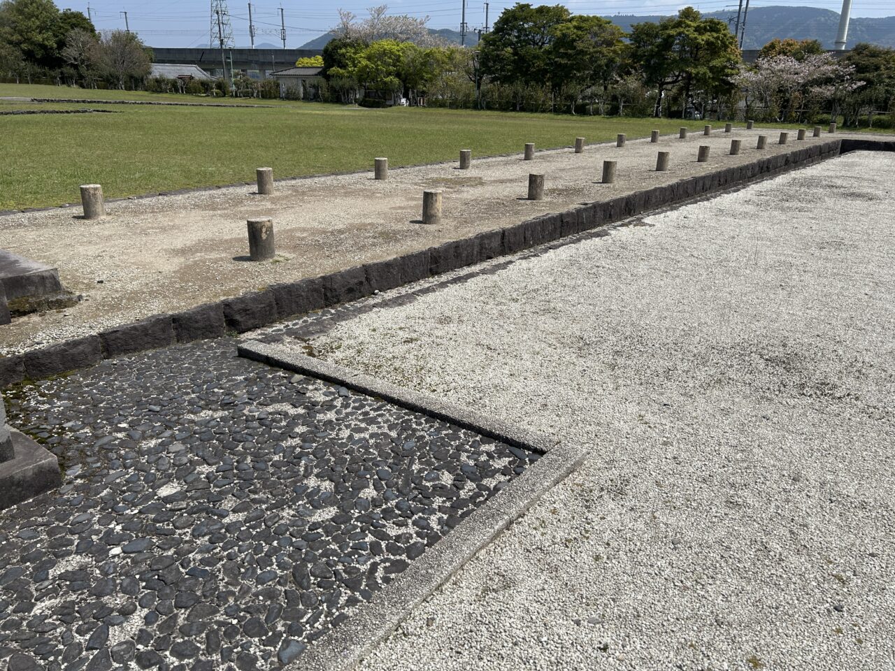 薩摩川内市薩摩国分寺跡の回廊