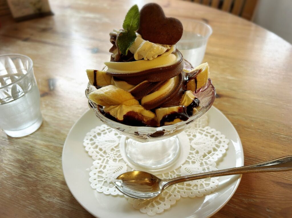 薩摩川内市カフェつばさのパフェ