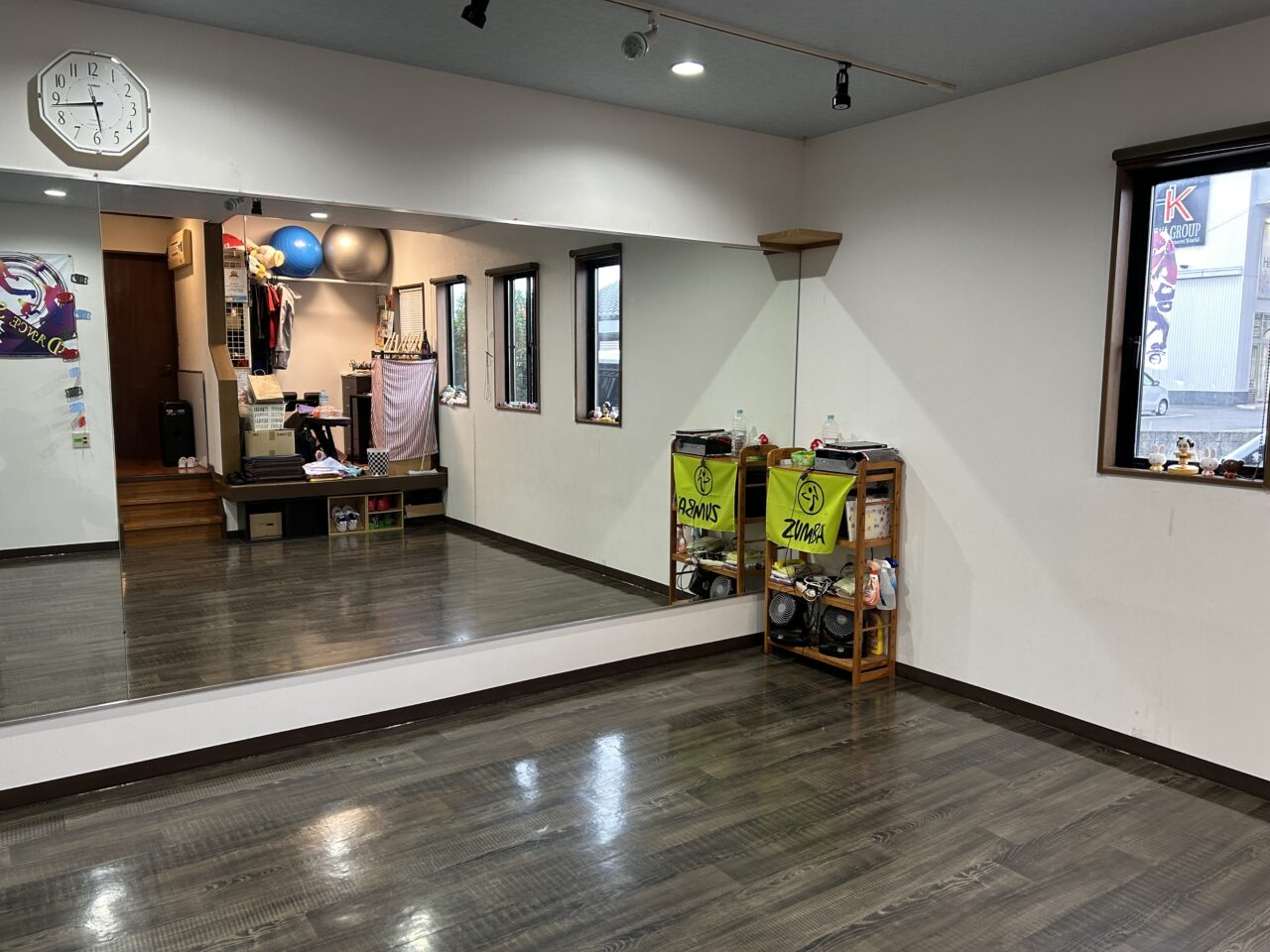 薩摩川内市ダンススタジオ奏の店内