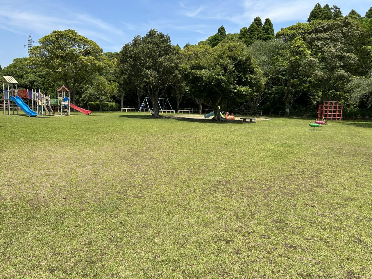 薩摩川内市清水ヶ岡公園の広場