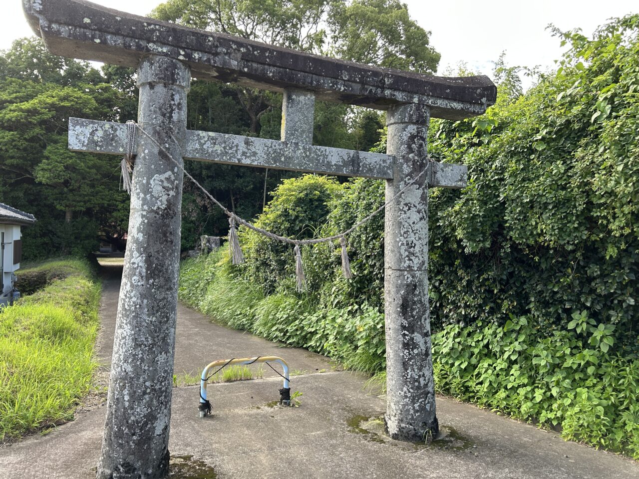阿久根市南方神社の石鳥居