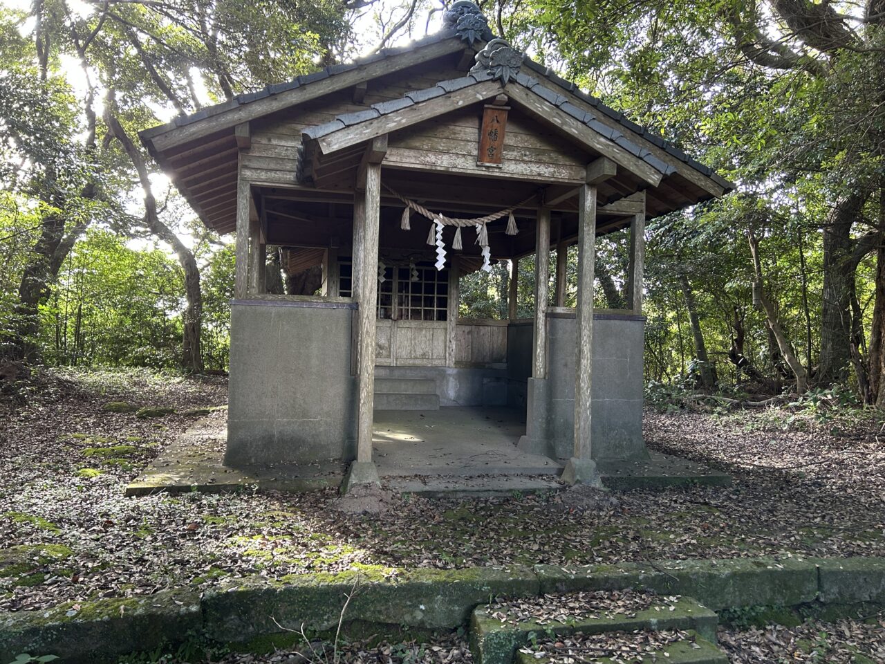 阿久根市天狗の足跡の神社