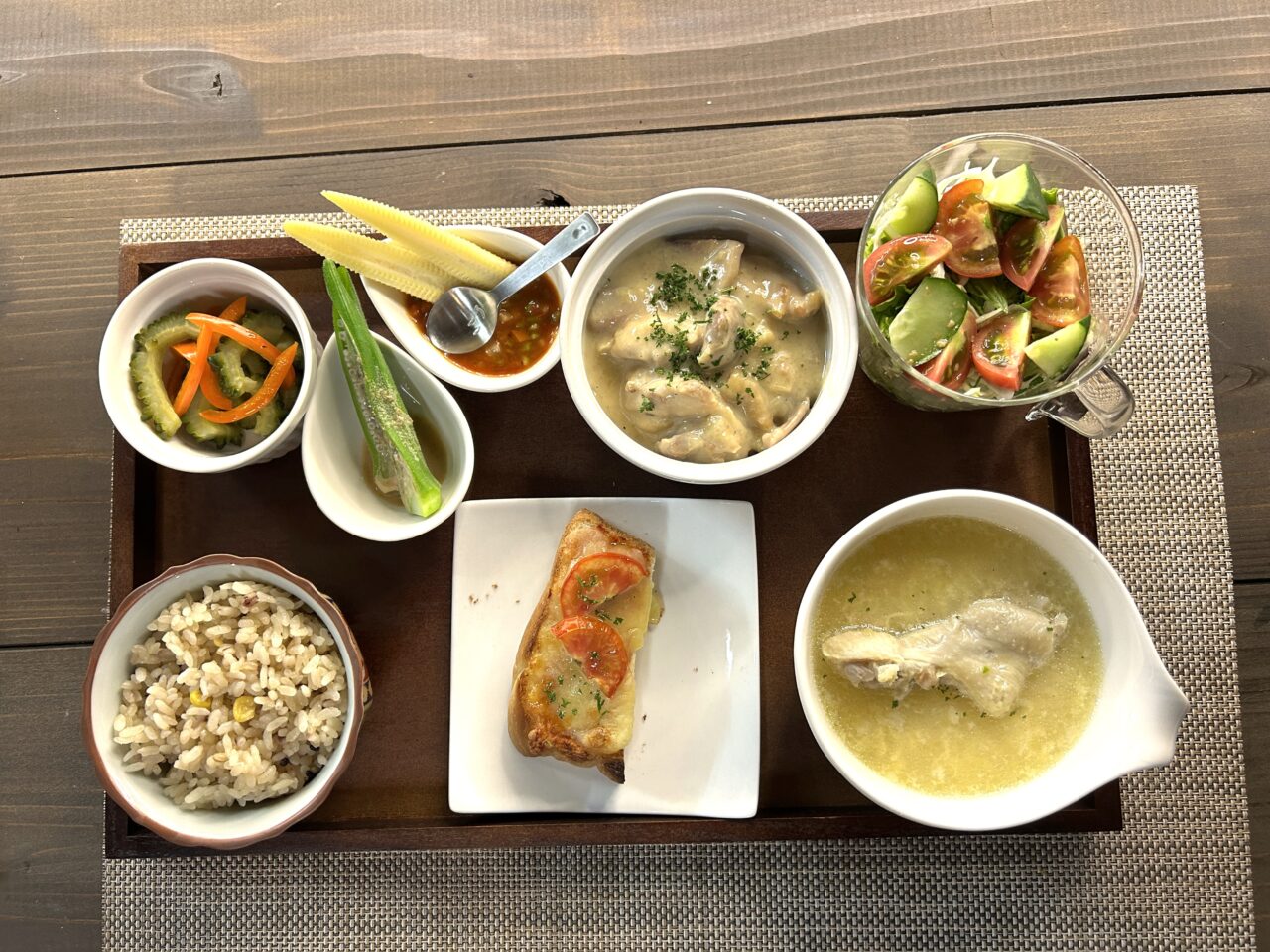 薩摩川内市Pasmalの多国籍料理